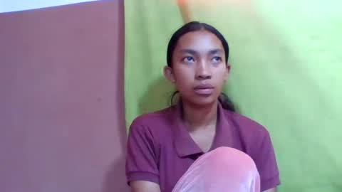 Snapshot of sonia4000 chatting on 07-20-26, 06:06 sonia4000 online show from 07-20-26, 06:06