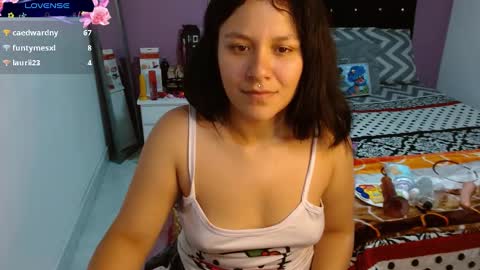 sonialatin69 online show from 01-25-25, 01:52