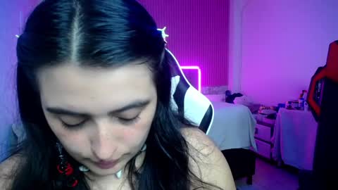 Snapshot of sonic_jess07 chatting on 05-10-26, 12:38 sonic_jess07 online show from 05-10-26, 12:38