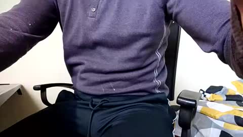 Snapshot of sonicegay chatting on 02-21-25, 01:33 sonicegay online show from 02-21-25, 01:33