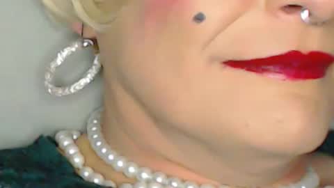 sonjairene online show from 01-02-25, 02:11