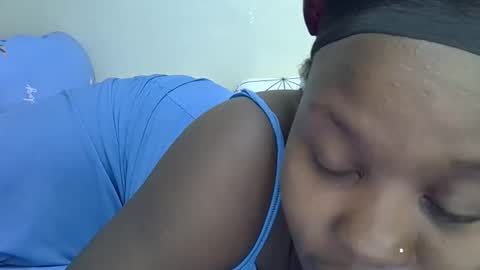 sonnia02 online show from 11-02-25, 08:22