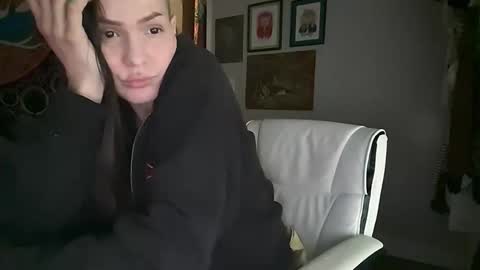 Sonnie Day online show from 05-25-26, 05:02