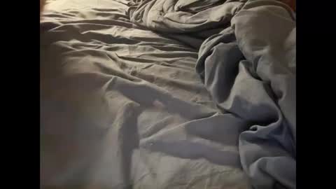 Snapshot of sonofaulos chatting on 09-17-25, 02:13 sonofaulos online show from 09-17-25, 02:13