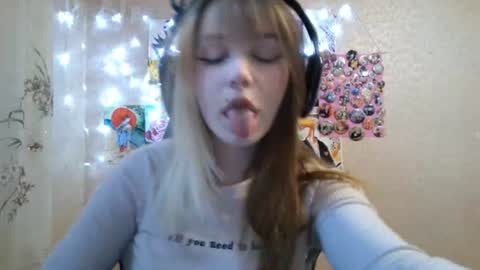 Mila online show from 08-02-26, 02:04