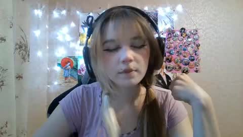 Mila online show from 08-03-26, 03:16