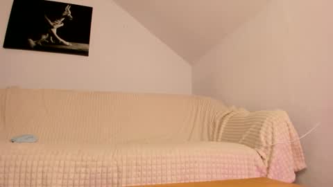 Snapshot of soph27 chatting on 11-13-25, 02:49 Goddess Sophie online show from 11-13-25, 02:49