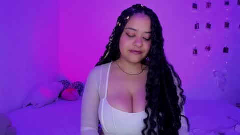 Sofia online show from 12-18-25, 01:00