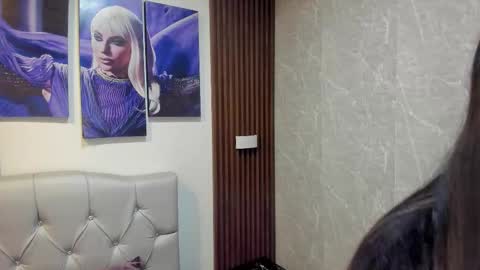 Sophi Thaylorr online show from 11-06-25, 02:07