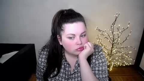 sophia__olsen online show from 05-13-26, 05:49