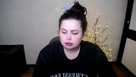sophia__olsen online show from 05-19-26, 05:03