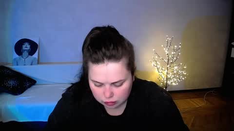 sophia__olsen online show from 06-04-26, 05:46