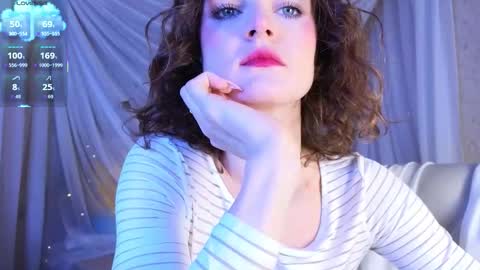 Sophia online show from 01-11-26, 01:21