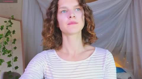 Sophia online show from 02-07-26, 01:31