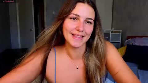 Snapshot of sophia_euphoria chatting on 07-27-26, 09:16 Sophia online show from 07-27-26, 09:16