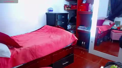 sophia_greey online show from 04-14-26, 05:35