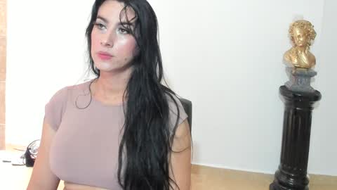 sophia CM online show from 01-21-25, 08:00