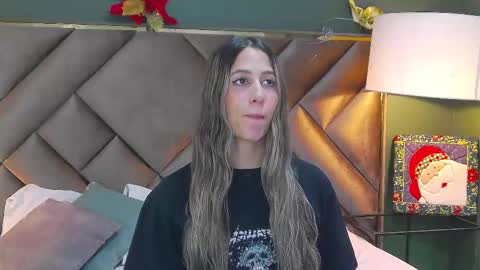 Sofia online show from 11-29-25, 03:04