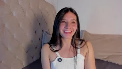 Sophia online show from 07-25-26, 04:32