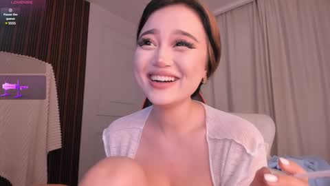 Snapshot of sophia_squirtits chatting on 01-18-25, 07:15 QUEEN OF SQUIRT online show from 01-18-25, 07:15