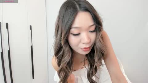 Snapshot of sophia_squirtits chatting on 10-28-25, 07:12 QUEEN OF SQUIRT online show from 10-28-25, 07:12