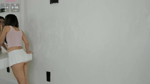 Snapshot of sophia_squirtits chatting on 11-02-25, 10:28 QUEEN OF SQUIRT online show from 11-02-25, 10:28