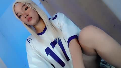 Snapshot of sophia_walker18 chatting on 08-03-26, 03:16 sophia_walker18 online show from 08-03-26, 03:16