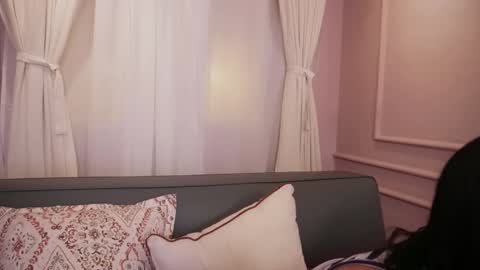 Snapshot of sophia_wilsonn_ chatting on 10-30-25, 11:11 Sofi online show from 10-30-25, 11:11