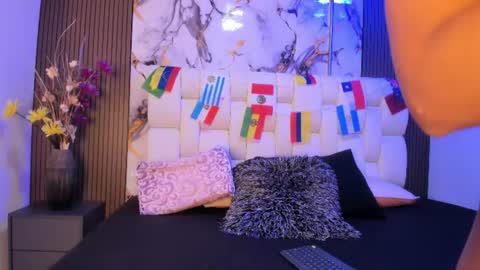 sophiaa10 online show from 06-24-26, 07:24
