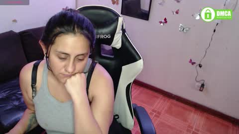 sophiaa_vega_ online show from 11-13-25, 02:10