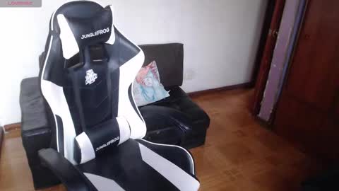 sophiaa_vega_ online show from 03-06-26, 10:17