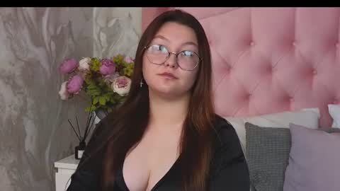SophiaBelle online show from 07-25-26, 03:37