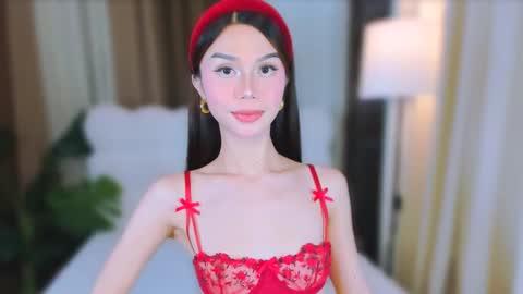 sophiaarmani online show from 03-10-25, 04:14