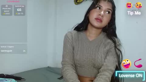 Sophia Bedford online show from 01-19-26, 02:32