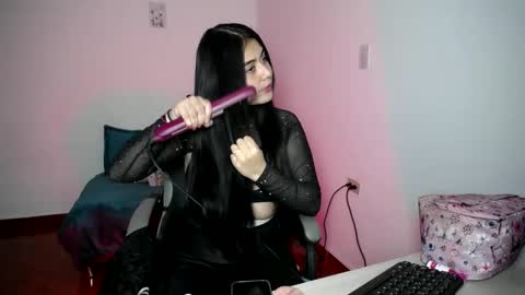 sophia online show from 10-21-25, 10:43