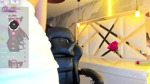 sophiadoll_tf online show from 05-11-26, 08:50