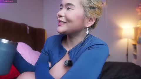 Snapshot of sophialaxx chatting on 07-22-26, 08:44 Sophia online show from 07-22-26, 08:44