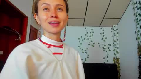 sophiamiller6 online show from 03-24-26, 12:21