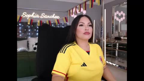 Snapshot of sophiasanchezxxx chatting on 06-18-26, 02:01 sophiasanchezxxx online show from 06-18-26, 02:01