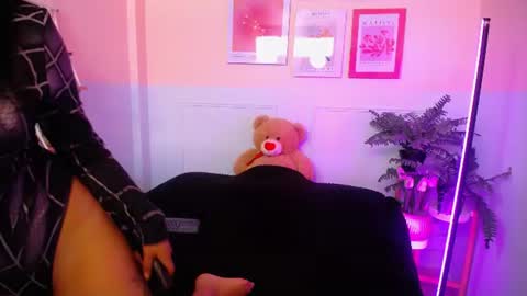 Sophie  online show from 06-12-26, 11:31