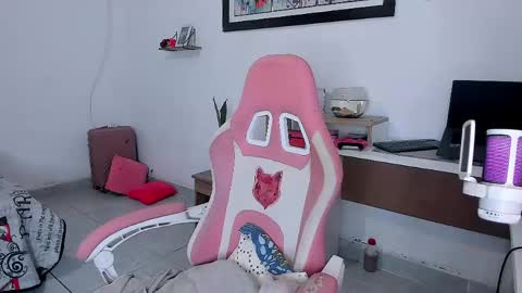 sophie doll online show from 05-21-26, 09:11