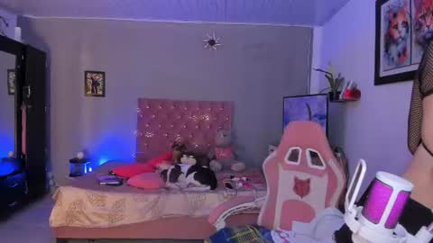sophie doll online show from 07-23-26, 07:12