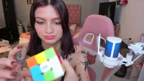 sophie doll online show from 07-31-26, 02:00