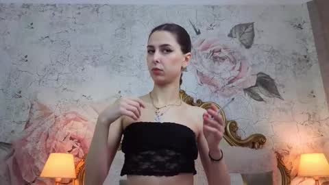 Sophie online show from 02-24-26, 06:44