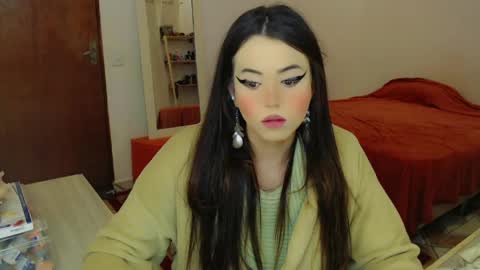 Sophie Fantasys online show from 06-08-26, 12:58