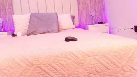 sophie online show from 11-21-25, 11:53