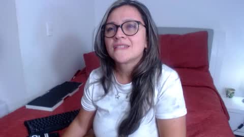 Sofa online show from 03-01-26, 03:08