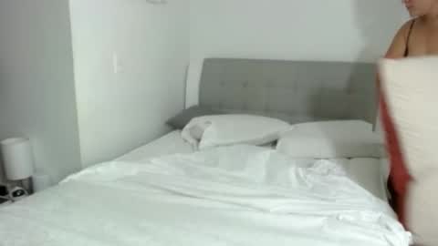 Sofa online show from 03-03-26, 02:07