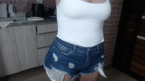 Sofa online show from 03-12-26, 12:06