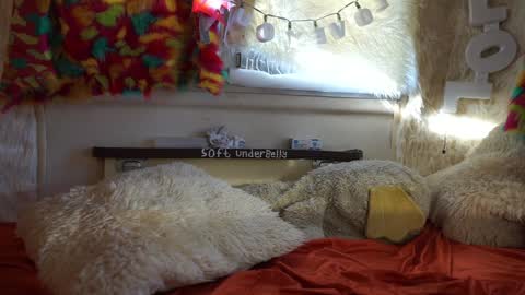 Snapshot of sophie_lovely chatting on 01-21-25, 11:24 derpy derpington online show from 01-21-25, 11:24